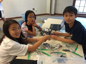Building a grabber for the robot to grab water bottles